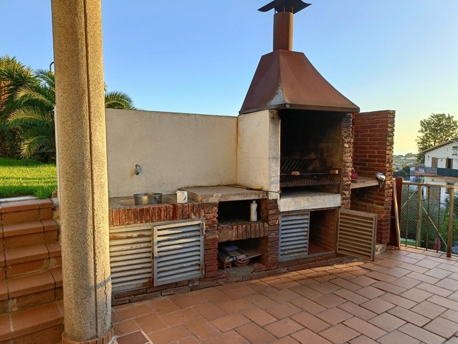 Villa Preciosa Casa 2000 M2 Piscina Mar Barbacoa Felicidad à Santa Susanna Extérieur photo